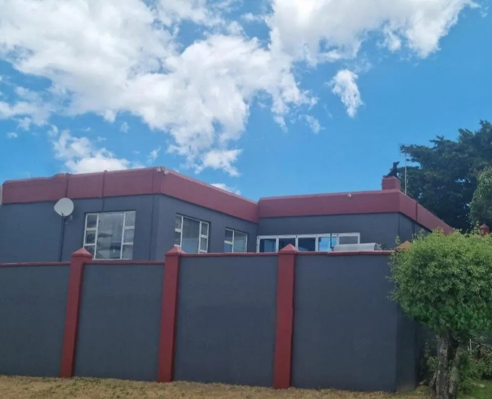Vredekloof Views Villa Cape Town