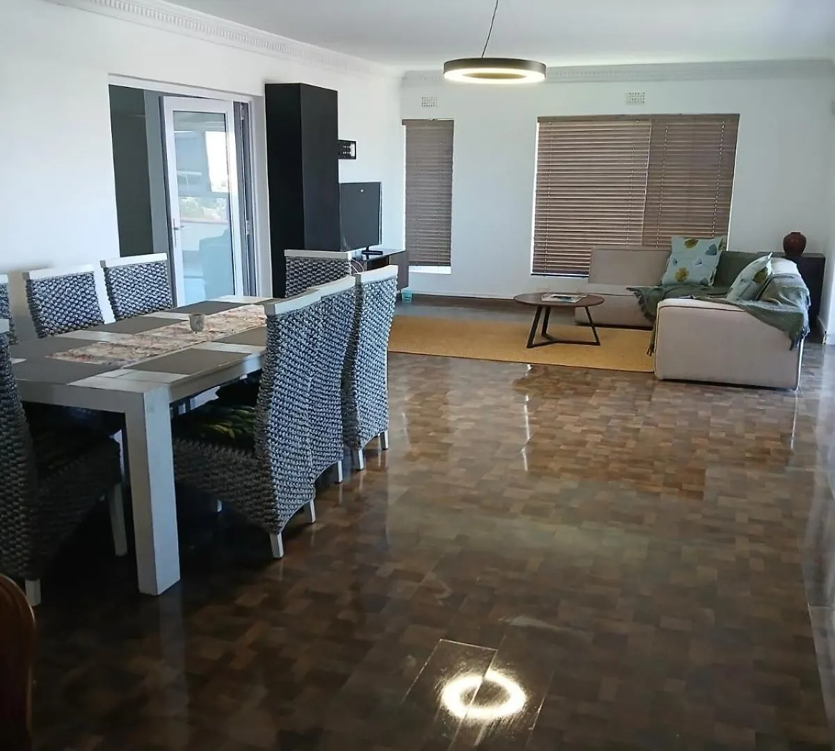 Vredekloof Views Villa Cape Town